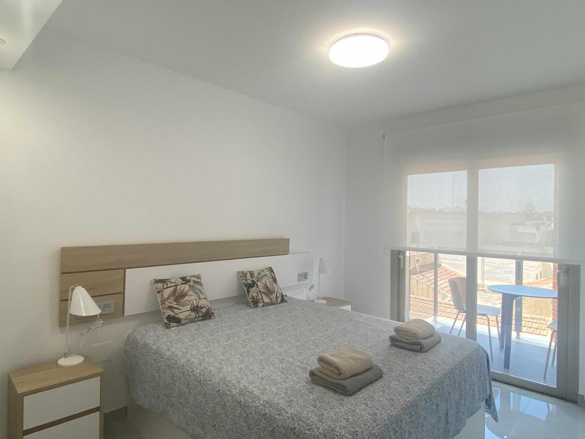 Moderno Apartamento A 200M De La Playa Torrevieja Buitenkant foto